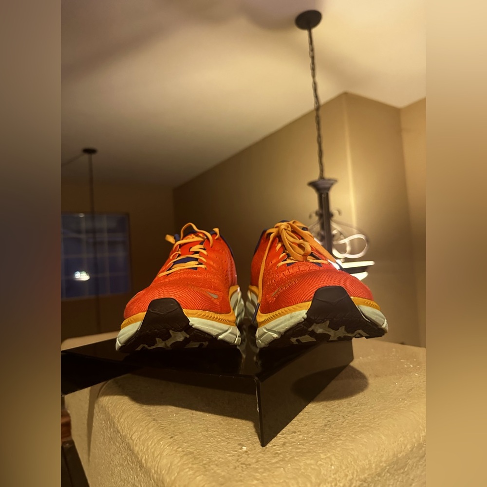 Hoka Clifton 8 - Picture 4 of 11